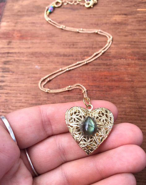 Swarovski Heart Necklace in Sterling Silver – SurewayDM